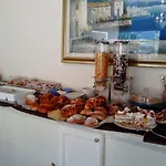 Federico Ii 3* نابولي