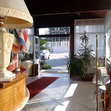 Federico Ii Hotel Naples