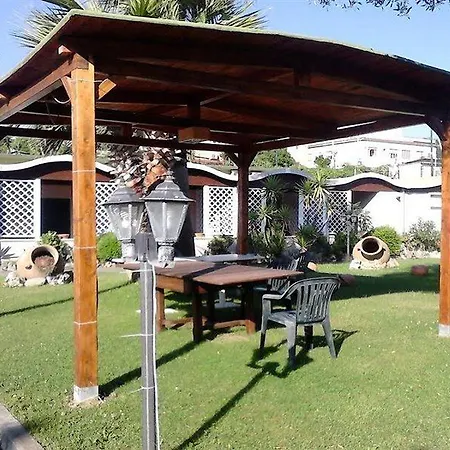 Federico Ii Hotel Neapol